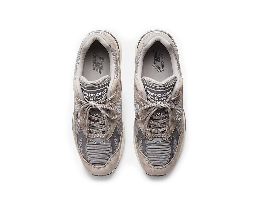 New Balance 991v2 Made in UK Silver detalle — acabados premium made in UK