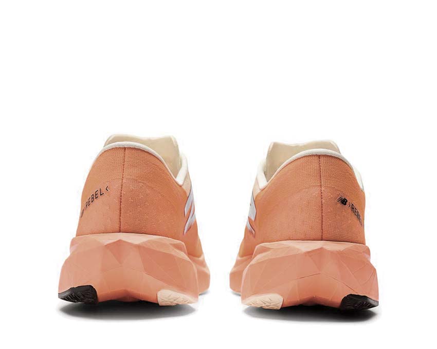 New Balance FuelCell Rebel V4 Mango semelle — semelle caoutchouc légère