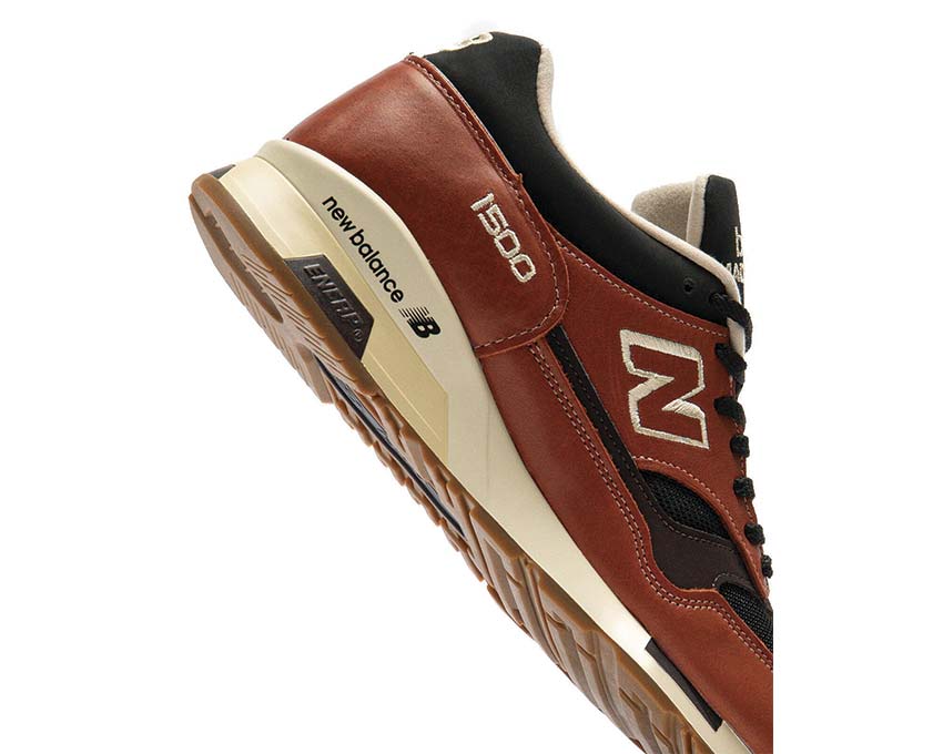 New Balance 1500 Made in UK Maple Syrup vue latérale — cuir brun caramel chaleureux