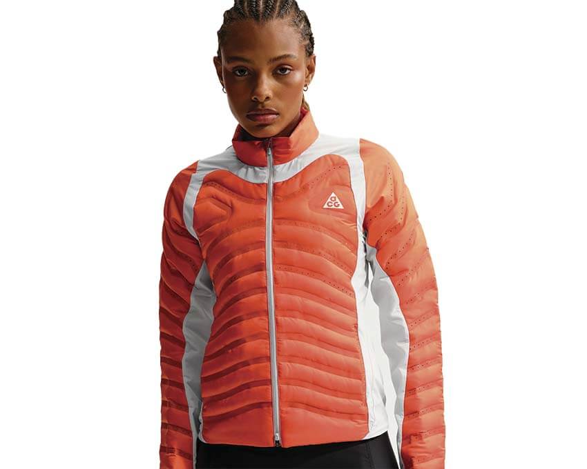Nike ACG Lava Loft W Safety Orange — doudoune femme outdoor orange isolation thermique