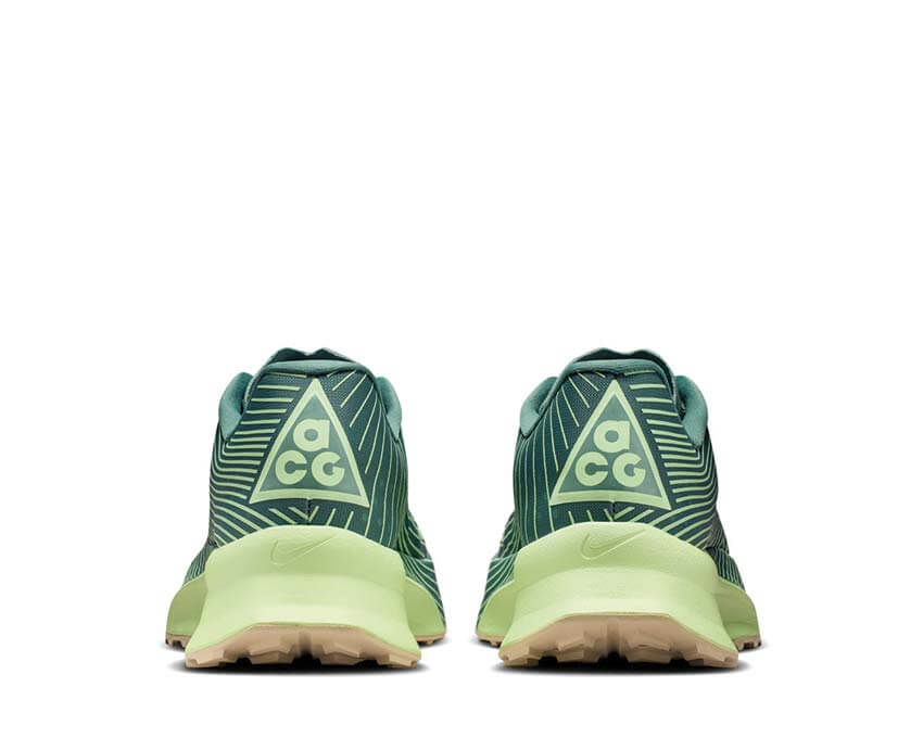 Nike ACG Ultrafly Trail SP Dutch Green — sneaker trail homme vert