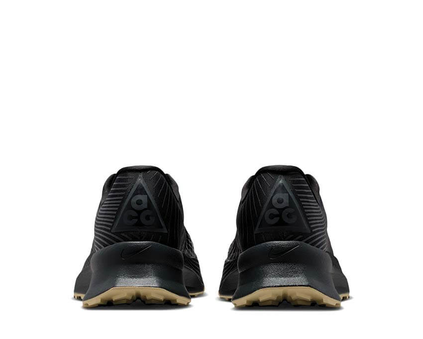 Nike ACG Ultrafly Trail SP Noir — sneaker trail homme édition spéciale