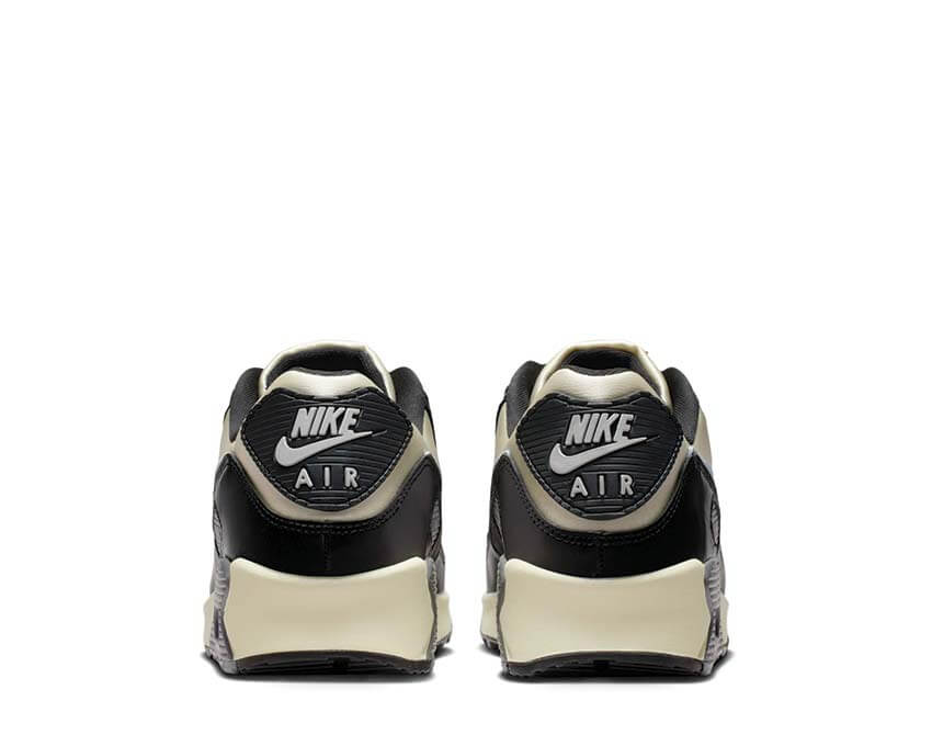 Nike Air Max 90 QS Grey Crocodile détail — empiècements cuir effet reptile