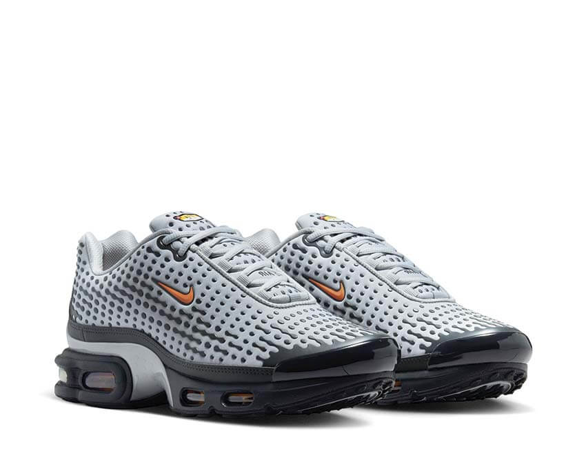 Nike Air Max Plus VII Light Smoke Grey détail — amorti visible Air Max homme