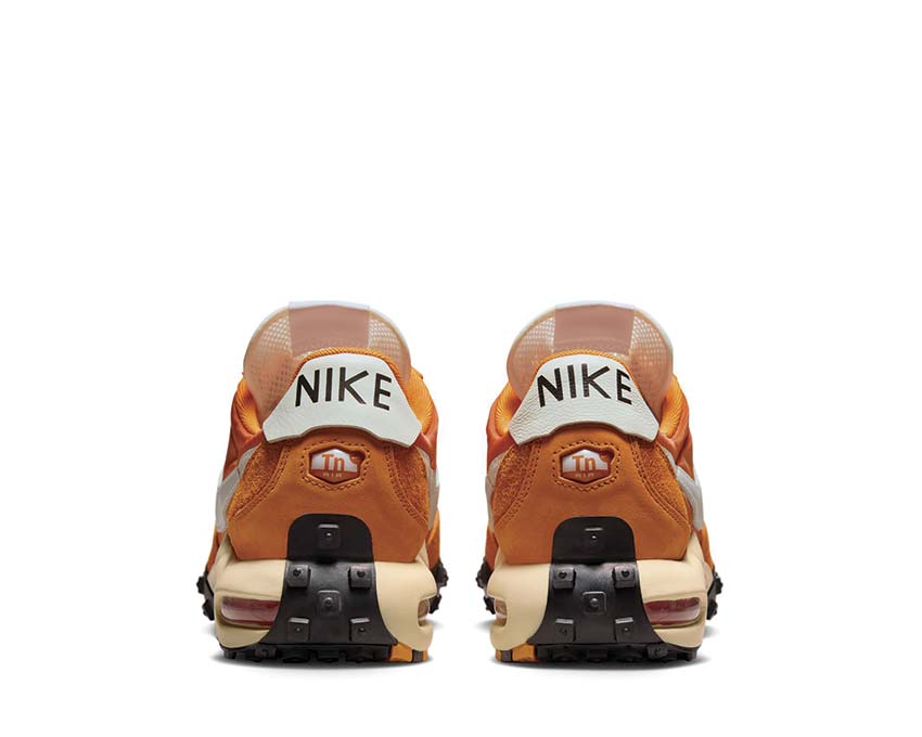 Nike Air Max Waffle SP 2 Ceramic dettaglio — tomaia pelle ceramic testurizzata