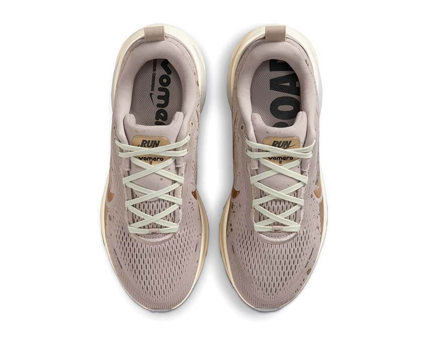 Nike Vomero 18 SE W IF4463-200