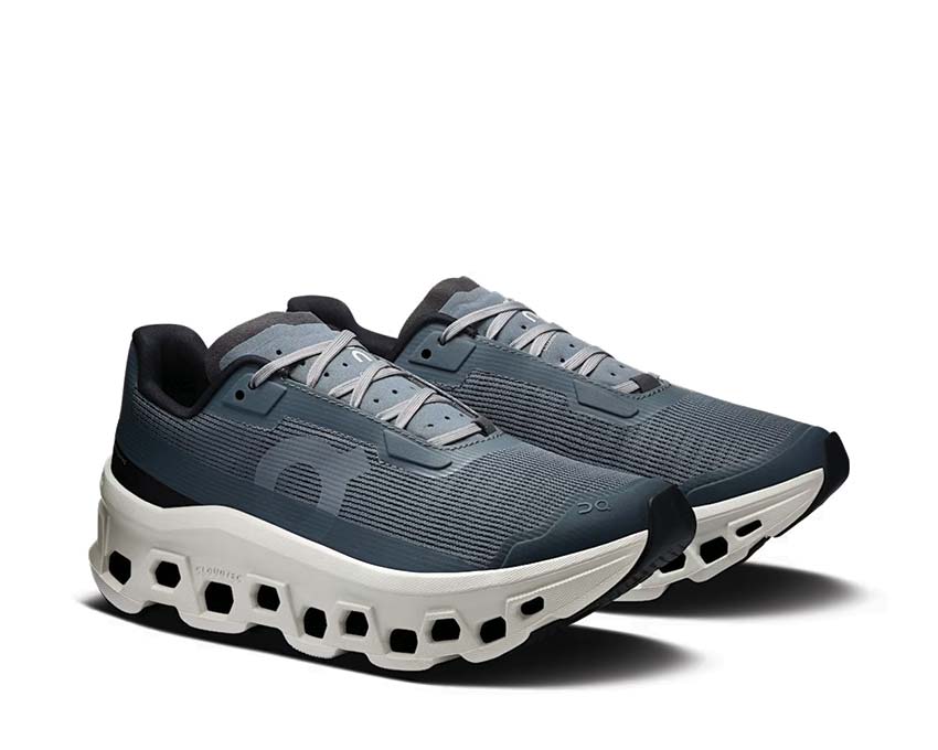 On Cloudmonster Void W Stone vue latérale — profil running maximaliste femme