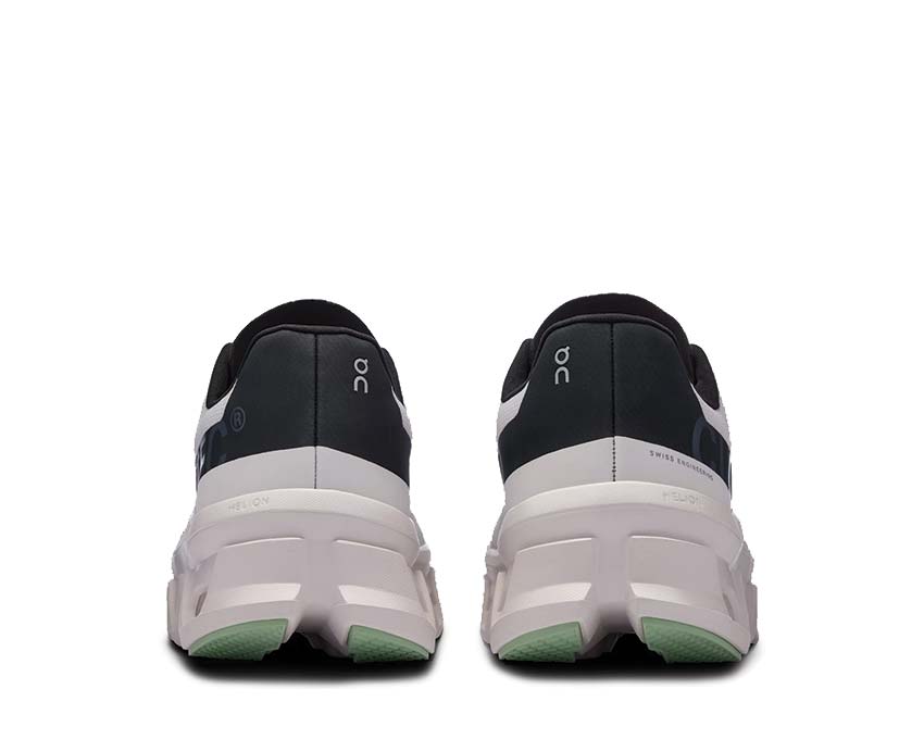 On Cloudmonster Frost/Black semelle — CloudTec running longue distance