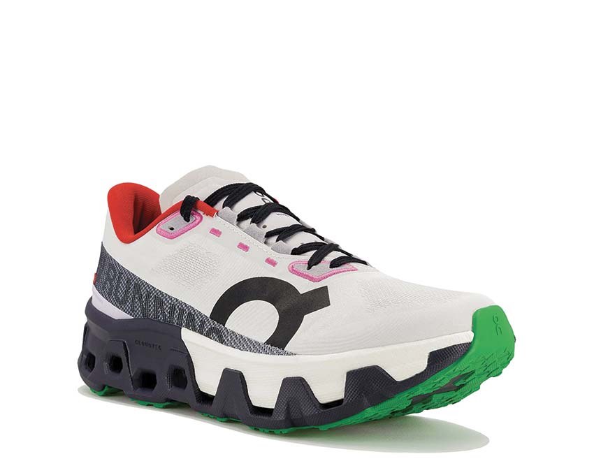 On Cloudmonster Hyper Silver/Iron vue latérale — profil racing homme
