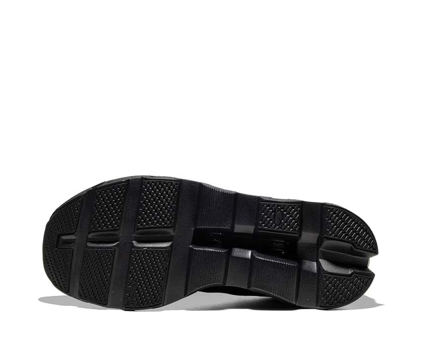 On Cloudmonster Void W Black detalle — upper mesh zapatilla running mujer