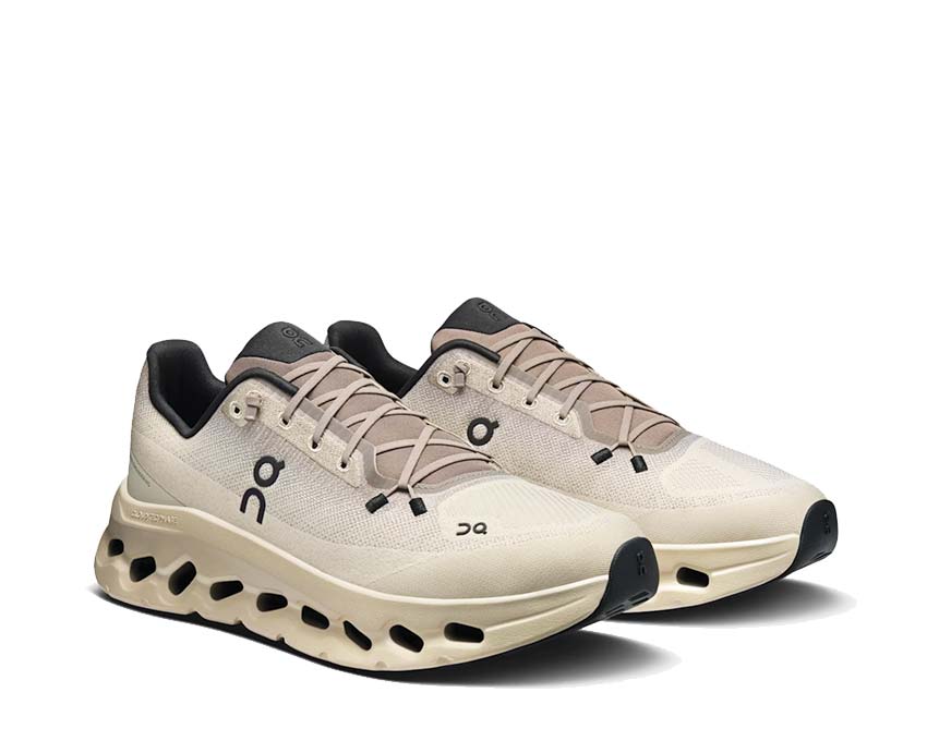 On Cloudtilt Cinder/Sand vue latérale — profil plateforme sneaker homme