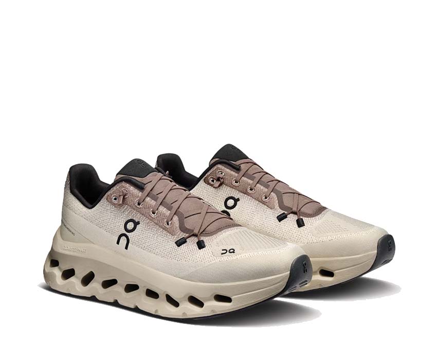 On Cloudtilt W Clove/Sand vue latérale — profil plateforme sneaker femme