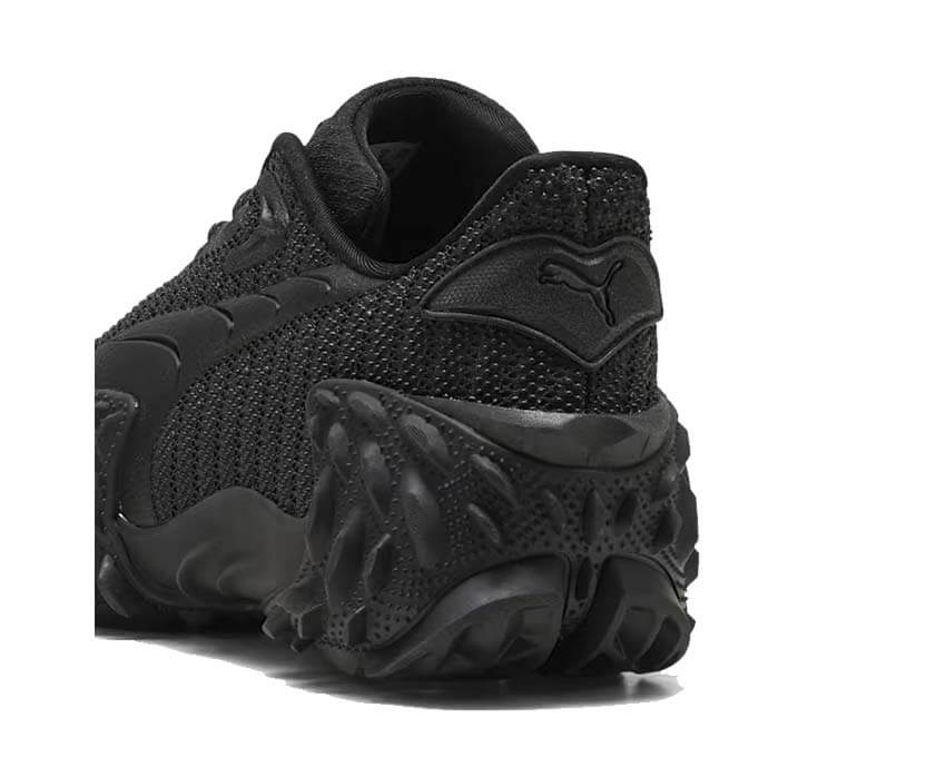 Puma Mostro X détail — détail cuir logo Puma Mostro X