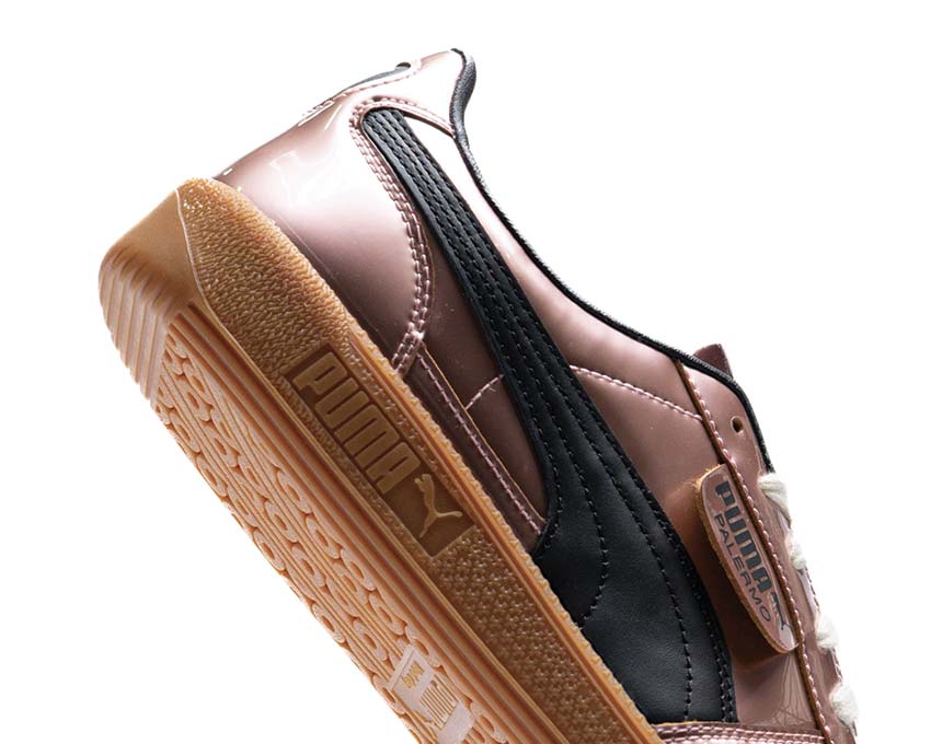 Puma Palermo FC Metallic Bright Pink Black detail — FC Palermo badge