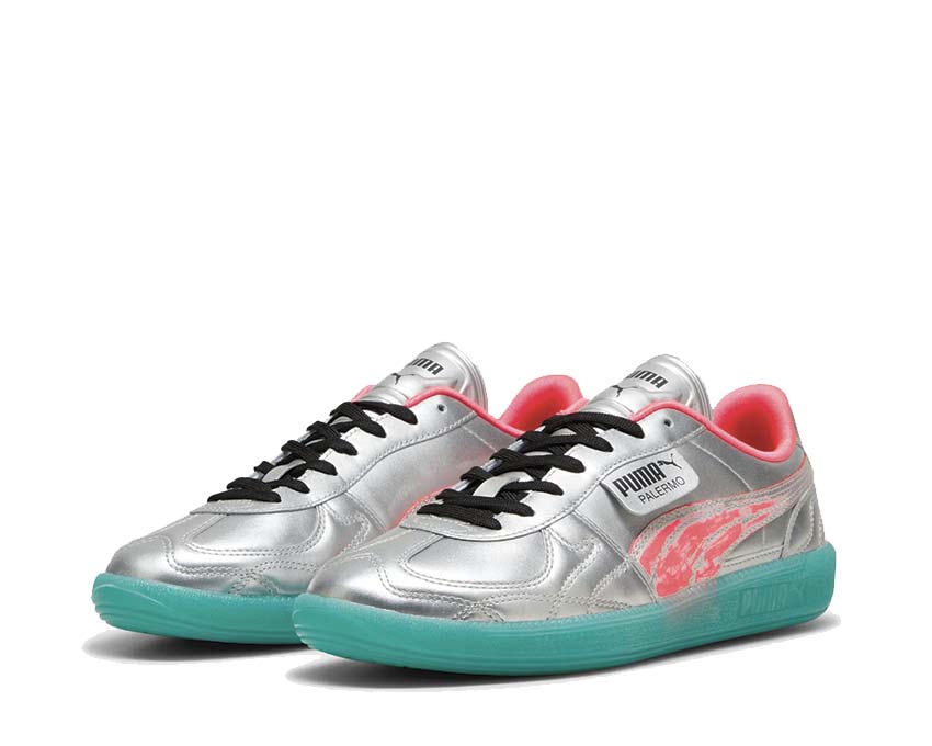 Puma Palermo NewGen Footy Silver Sparkling Green Seitenansicht — Premium-Material