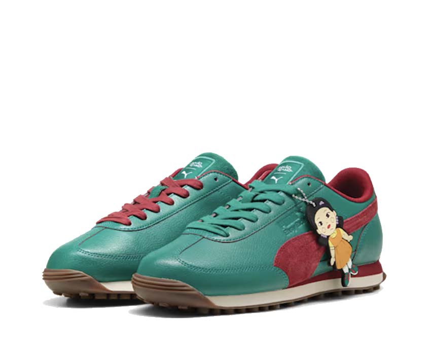 Puma x Squid Game Easy Rider vue latérale — tige rouge sapin collab série