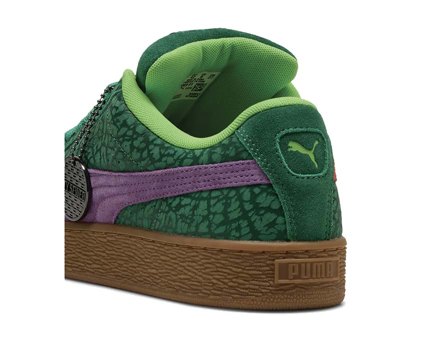 Puma Suede XL TMNT Vine Gum detail — TMNT logo