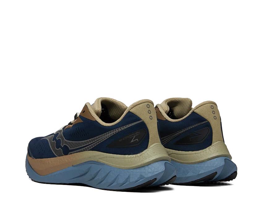 Saucony Endorphin Speed 4 Navy Elm semelle — technologie ProGrid