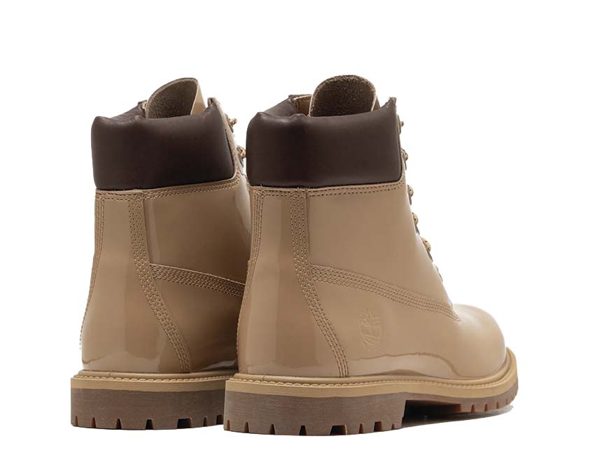Timberland Premium 6 Inch Waterproof Boot Wheat Patent Leather semelle — semelle crantée imperméable