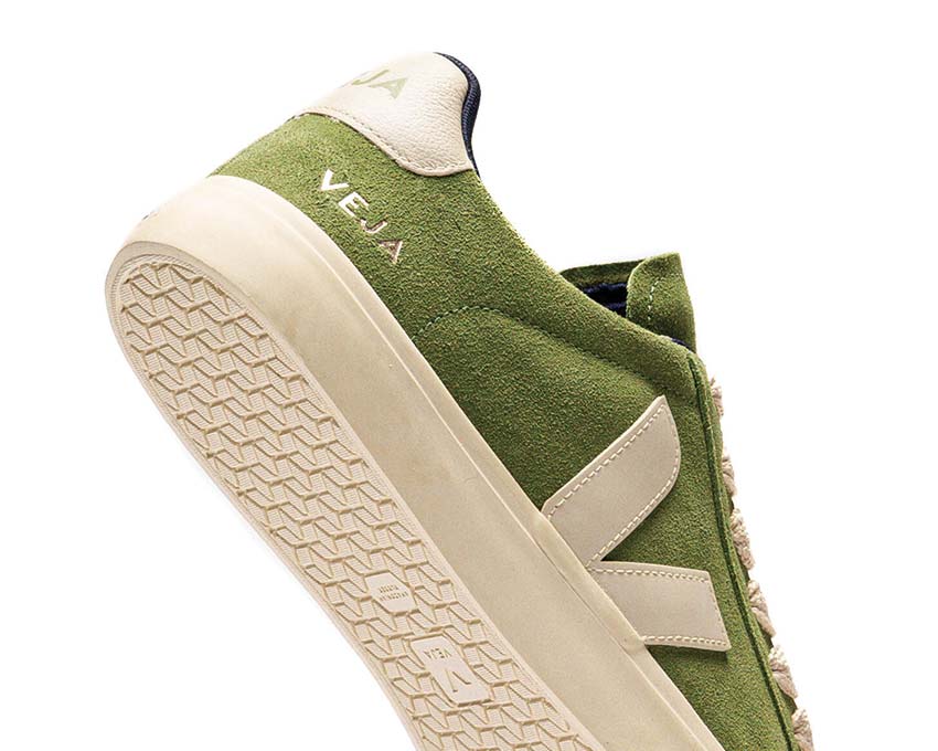 Veja Campo Bold Suede Kiwi Pierre vista lateral — ante premium eco-responsable