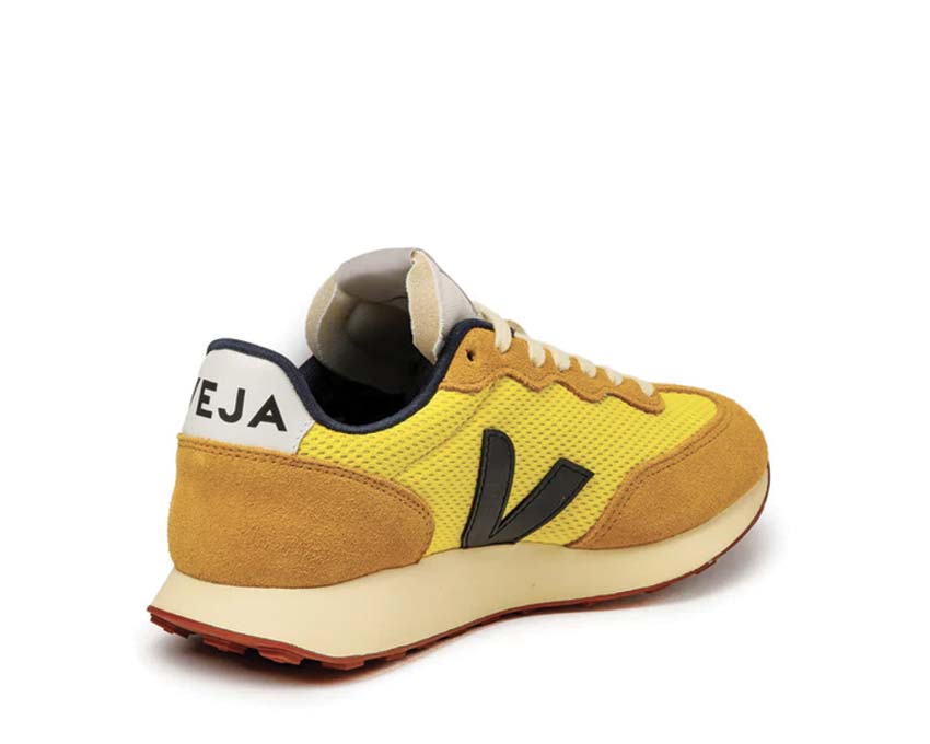 Veja Rio Branco ll Ripstop Tonic Black Sohle — Gummisohle