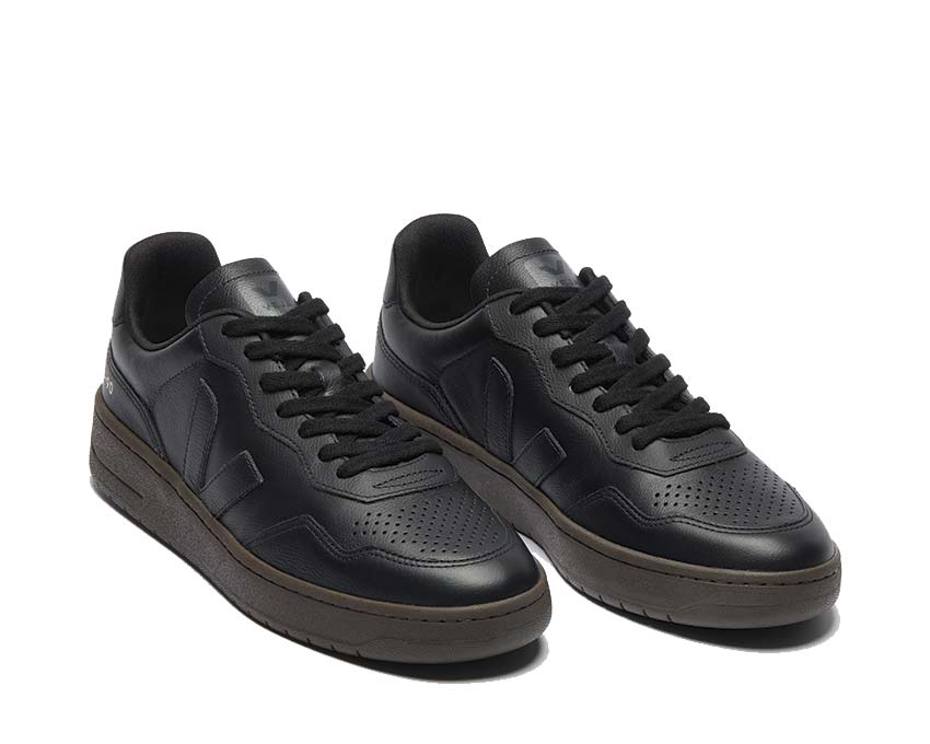 Veja V-90 O.T. Leather Black Eagle femme vue — profil oversize noir eagle