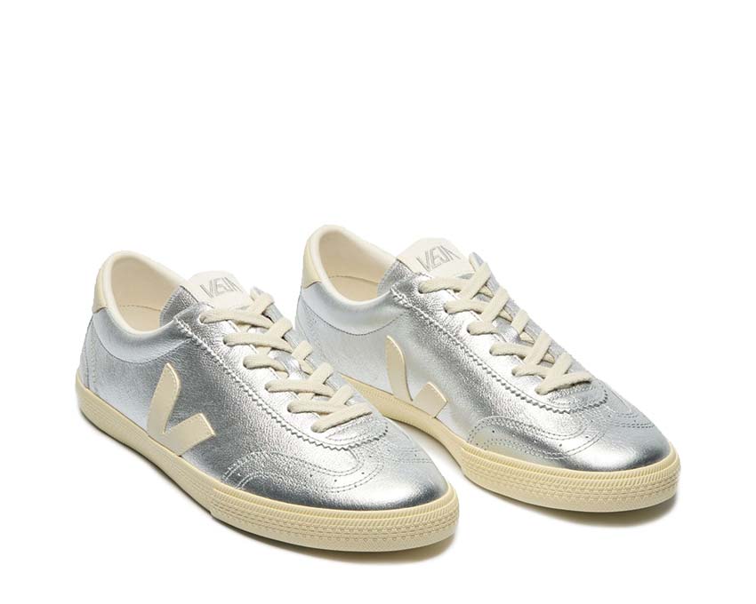 Veja Volley O.T. Leather Silver Pierre vue latérale — cuir métallisé