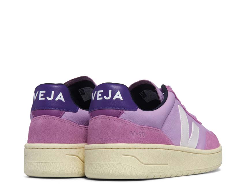 Veja V-90 OT Leather Extra White Rust suela — suela oversize caucho