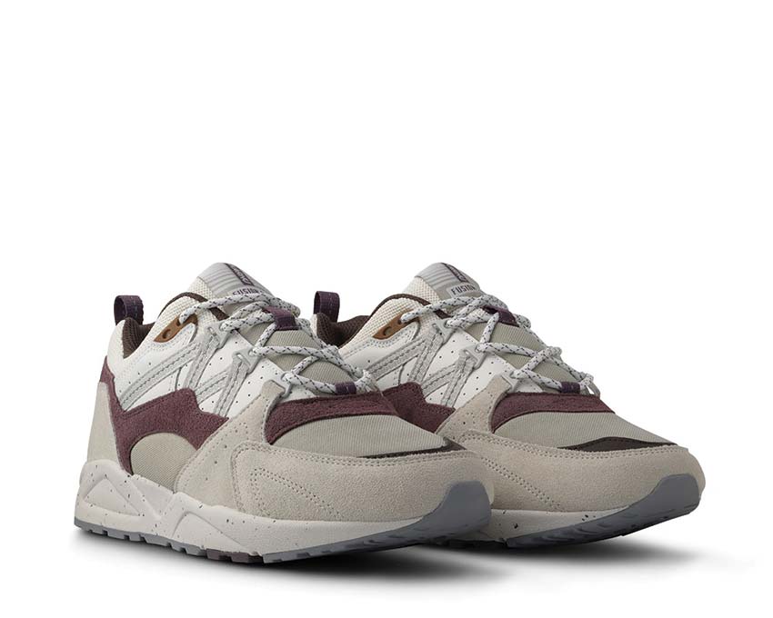 Karhu Fusion 2.0 Foggy Dew/Moonscape Seitenansicht — Mesh atmungsaktiv