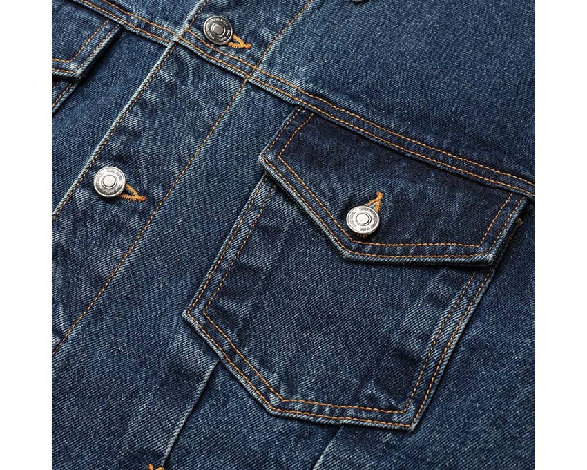 Daily Paper Bomi Denim Jacket Blue détail — poches avant fermées