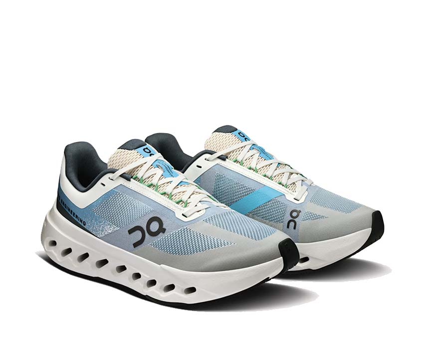 On Cloudsurfer Next W Niagara vue latérale — tige souple running femme