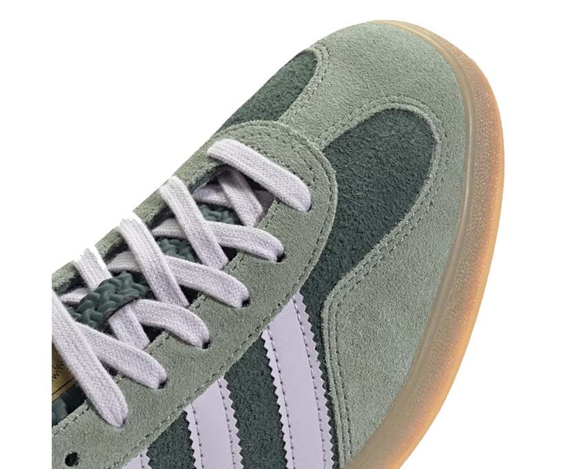 Adidas Gazelle Indoor Mint Green — vista trasera talón bordado