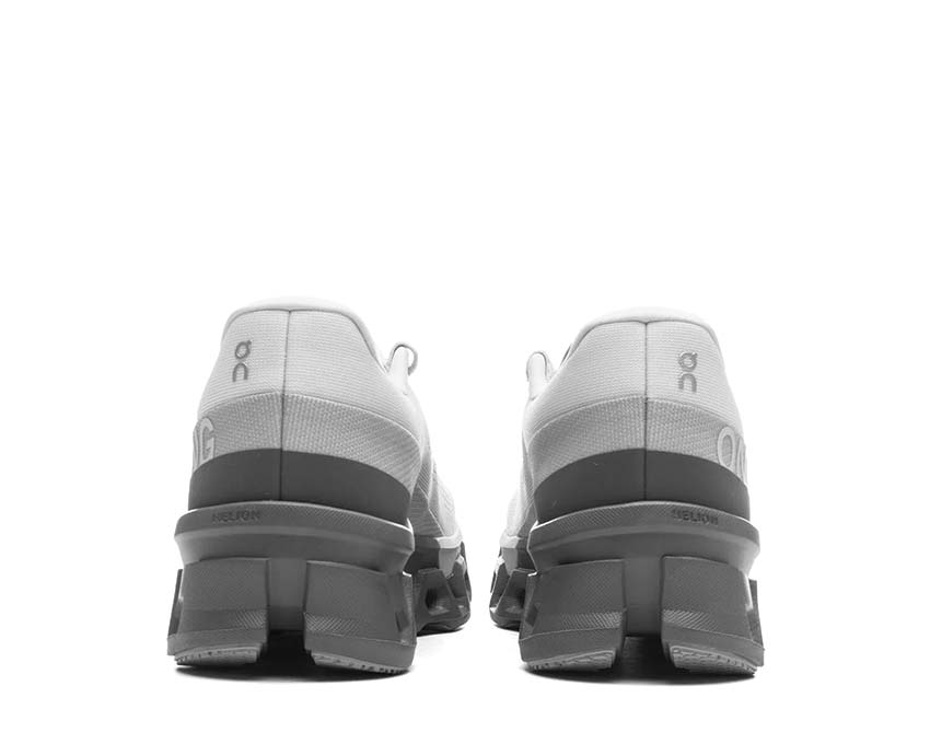 On Cloudmonster 2 Frost Rock détail — tige engineered mesh