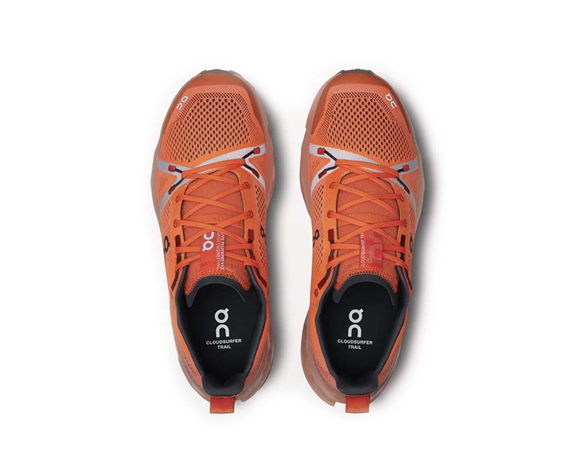 On Cloudsurfer Trail Flame/Dustrose arrière — amorti trail Missiongrip