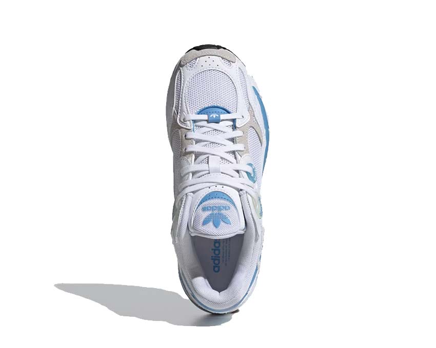 Adidas Astir W White Blue Detail — atmungsaktives Mesh und blaue Akzente