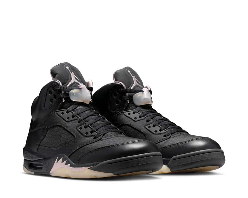Air Jordan 5 Retro x PSG Off Noir — vue latérale semelle dents de requin AJ5
