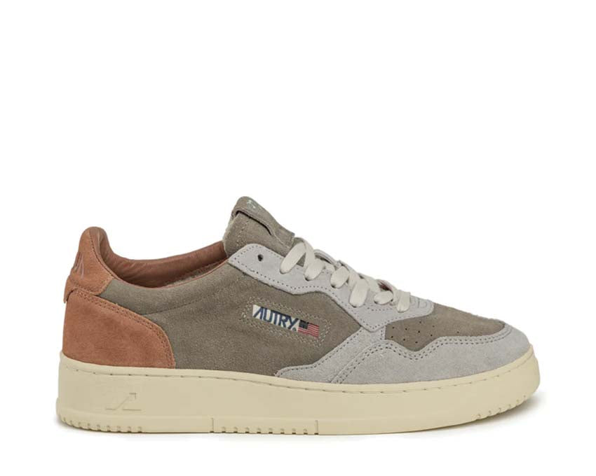 Autry Medalist Low Tricolore Suede — sneakers homme cuir suède tricolore rétro sport premium