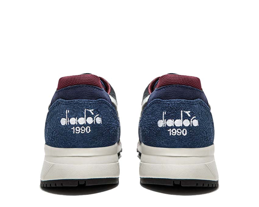 Diadora N9000 Italia Insignia Blue semelle — gomme caoutchouc vintage