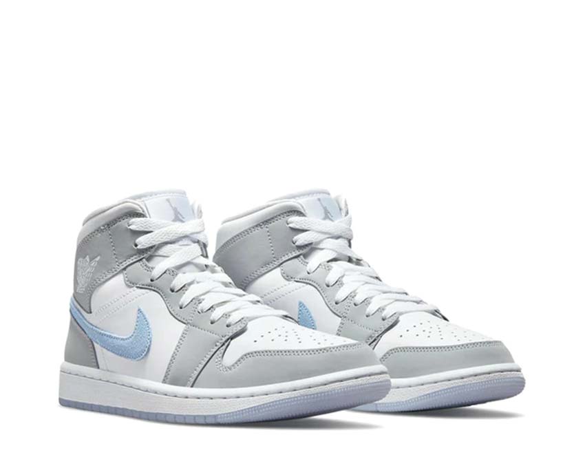Jordan Jordan 1 Mid White Aluminium Wolf Grey vue latérale — cuir blanc femme