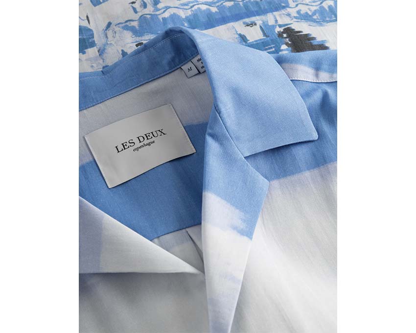 Les Deux Coastal AOP SS Shirt Washed Denim Blue Detail — AOP Denim-Muster