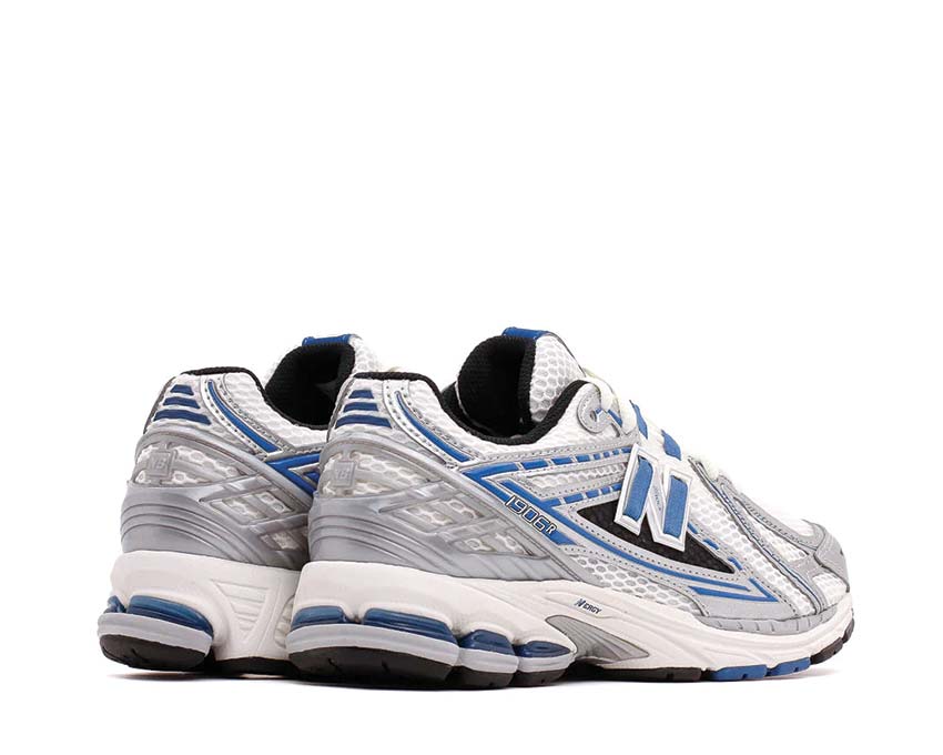 New Balance 1906R Silver Metallic vue latérale — Blue Agate Sea Salt