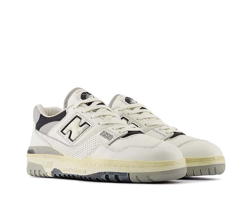 vue latérale — New Balance 550 Premium Vintage sea salt concrete cupsole