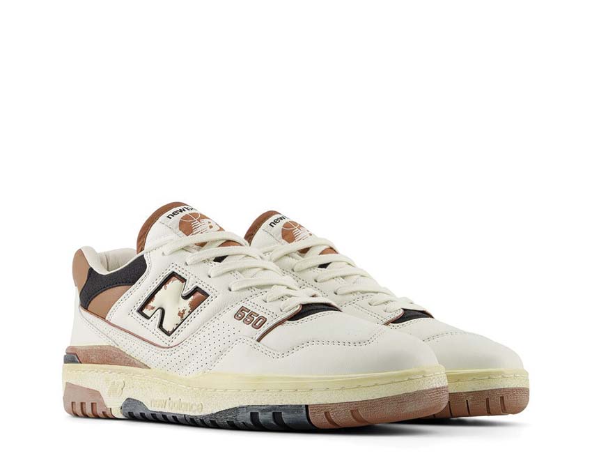 vue latérale — New Balance 550 Premium Vintage sea salt pecan cupsole