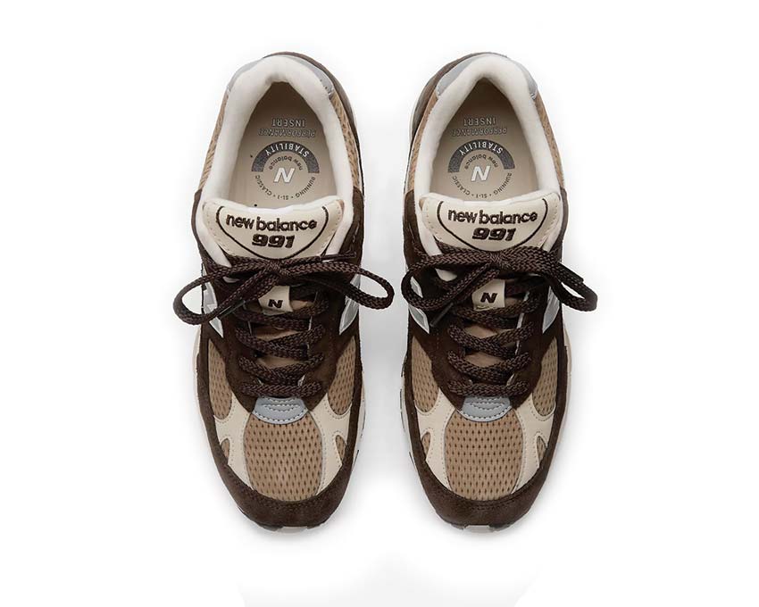 New Balance 991v1 Finale Delicioso Detail — Wildleder-Verarbeitung Silver Mink