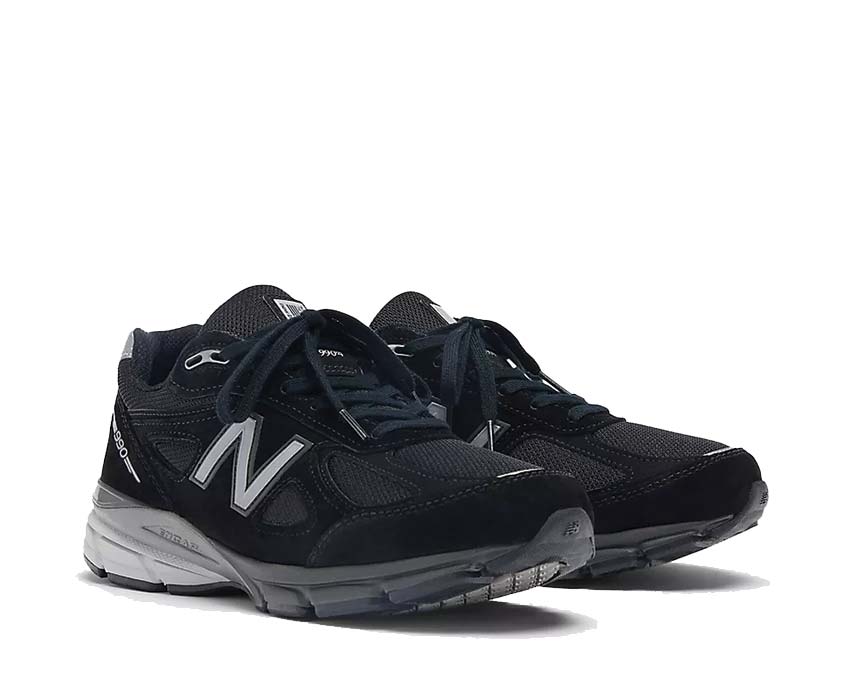 New Balance 990v4 Made in USA Black vue latérale — tige mesh et suède