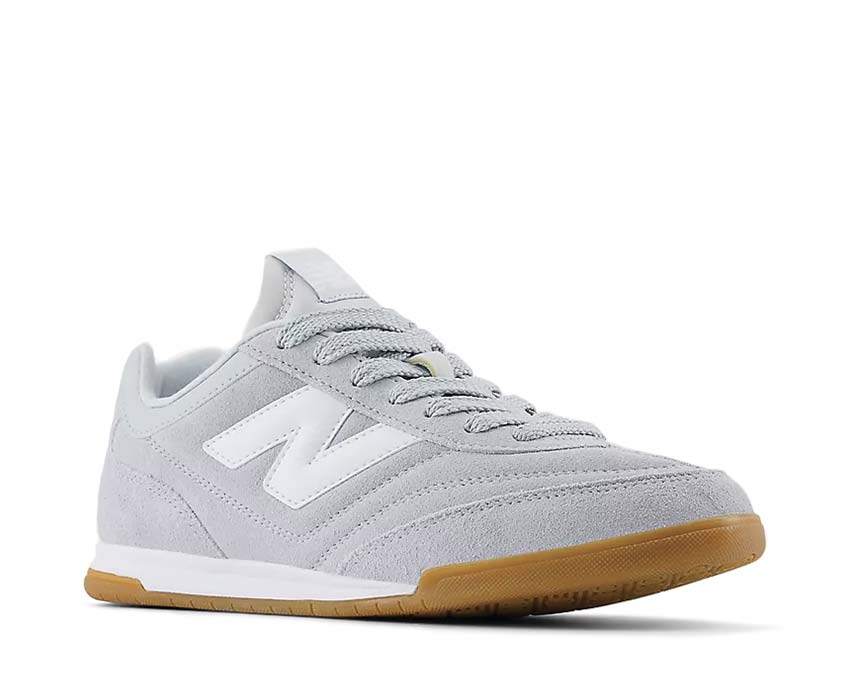 New Balance RC42 Granite White vue latérale — tige cuir lisse