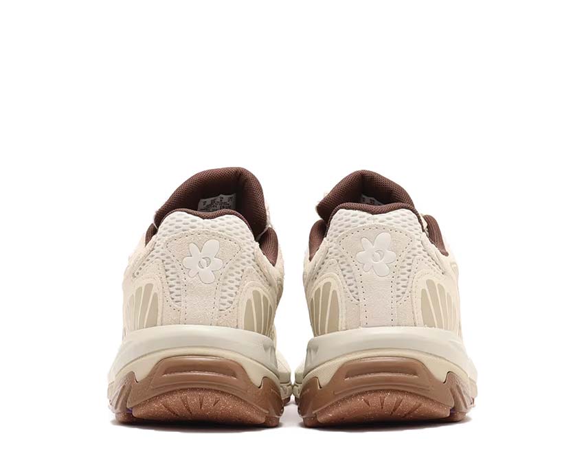Puma Velophasis V002 Frosted Ivory Warm White semelle — semelle épaisse oversize PAM