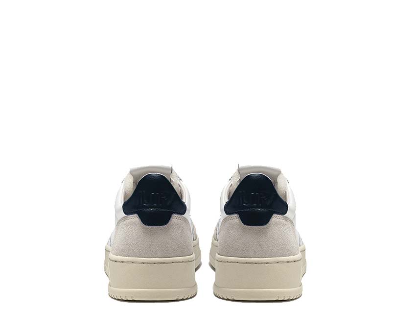 Autry Medalist Low Suede White/Blue semelle — semelle crantée légère
