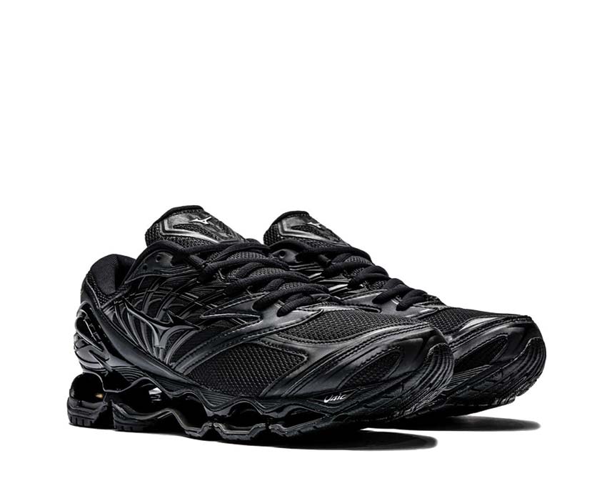 Mizuno Wave Prophecy LS Black Seitenansicht — atmungsaktives Mesh Premium