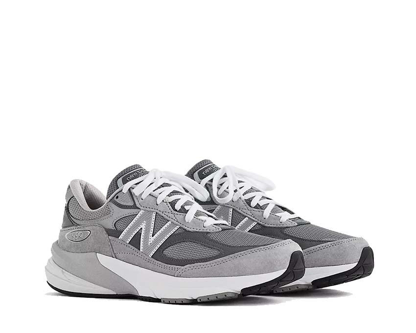 New Balance 990v6 Made in USA Grey vue latérale — tige mesh suède